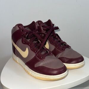 Nike Dunk High Plum Eclipse DD1869-202